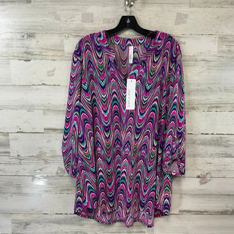 Top 3/4 Sleeve By  DEAR SCARLETT  In Purple, Size: 2x