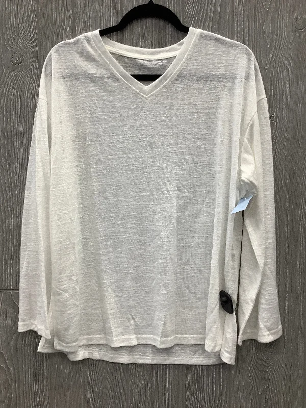 Top Long Sleeve By Clothes Mentor In White, Size: M