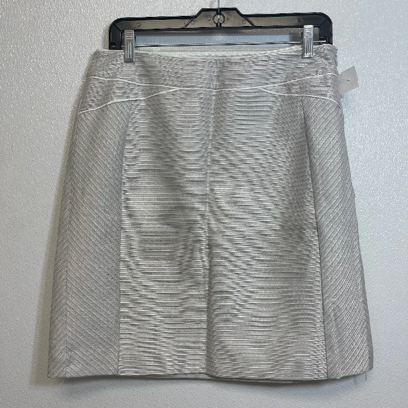 Skirt Mini & Short By White House Black Market O In Sparkles, Size: 10