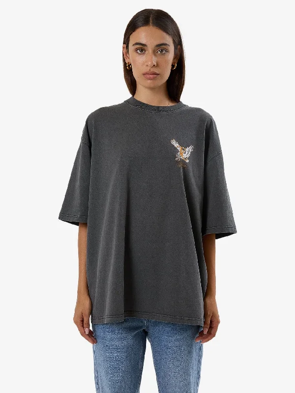 Target Eyes Oversized Tee - Merch Black