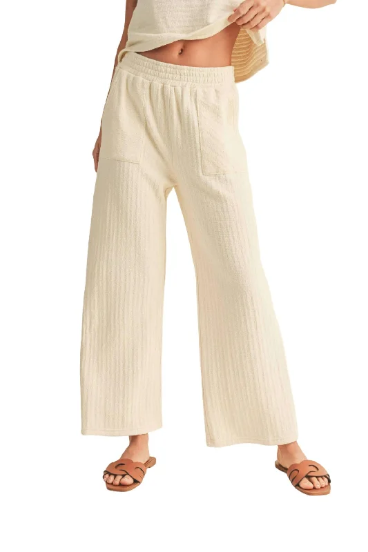 Textured Stripe Knitted Pants In Cream