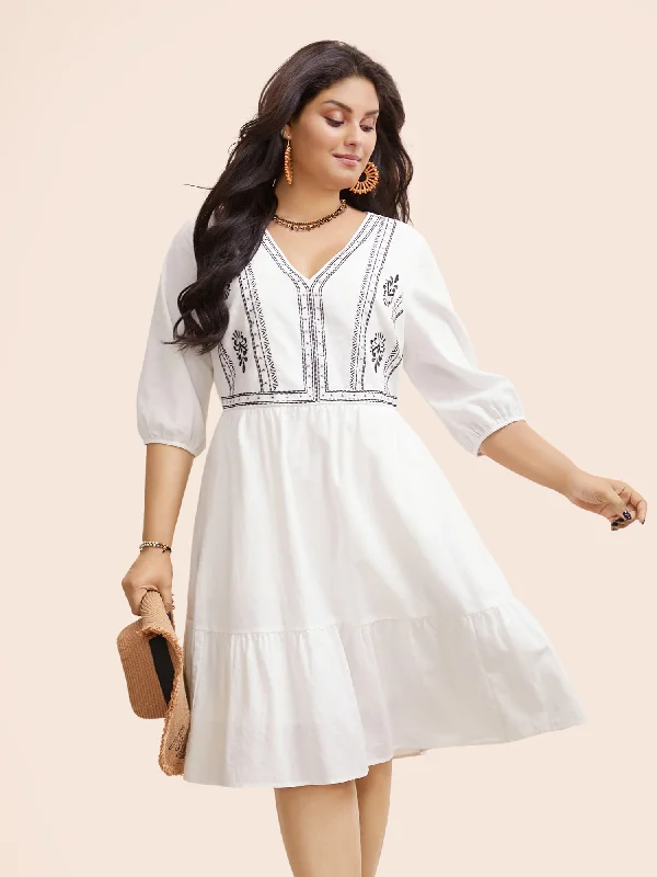 Boho Embroidered Elastic Waist Lantern Sleeve Dress