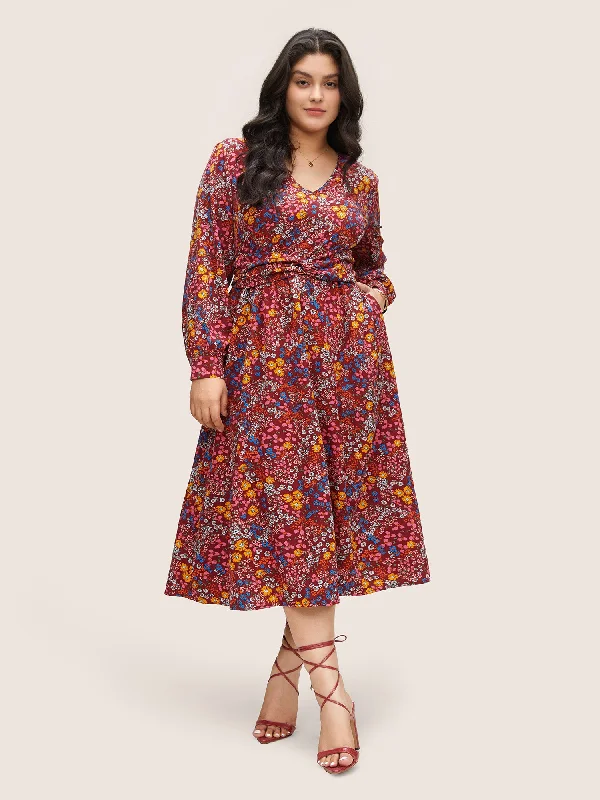 Ditsy Floral Twist Front Lantern Sleeve Dress