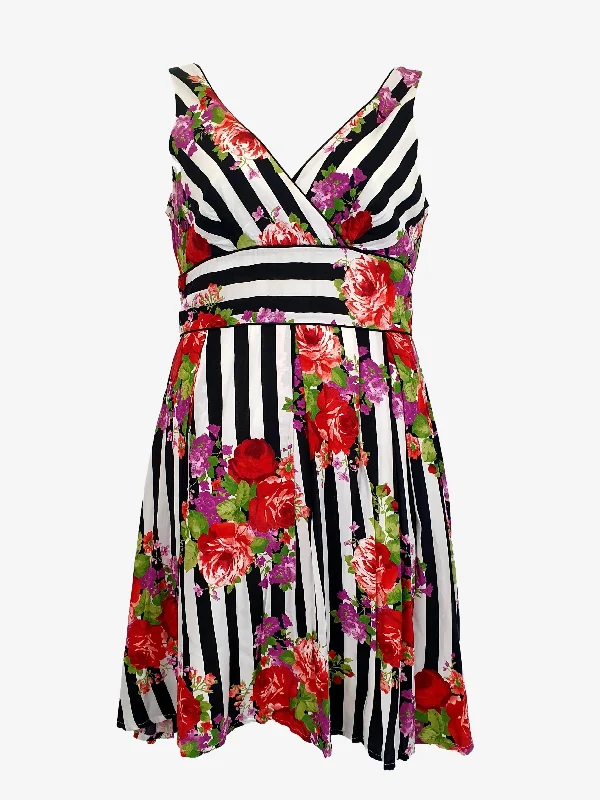 Review Summer Essential Floral Mini Dress Size 12