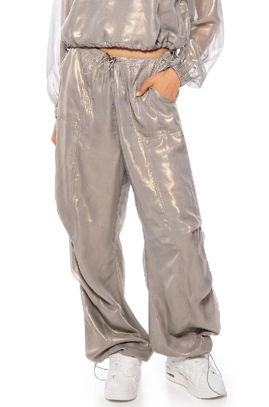 TAKE A BREAK LIGHTWEIGHT PARACHUTE PANT